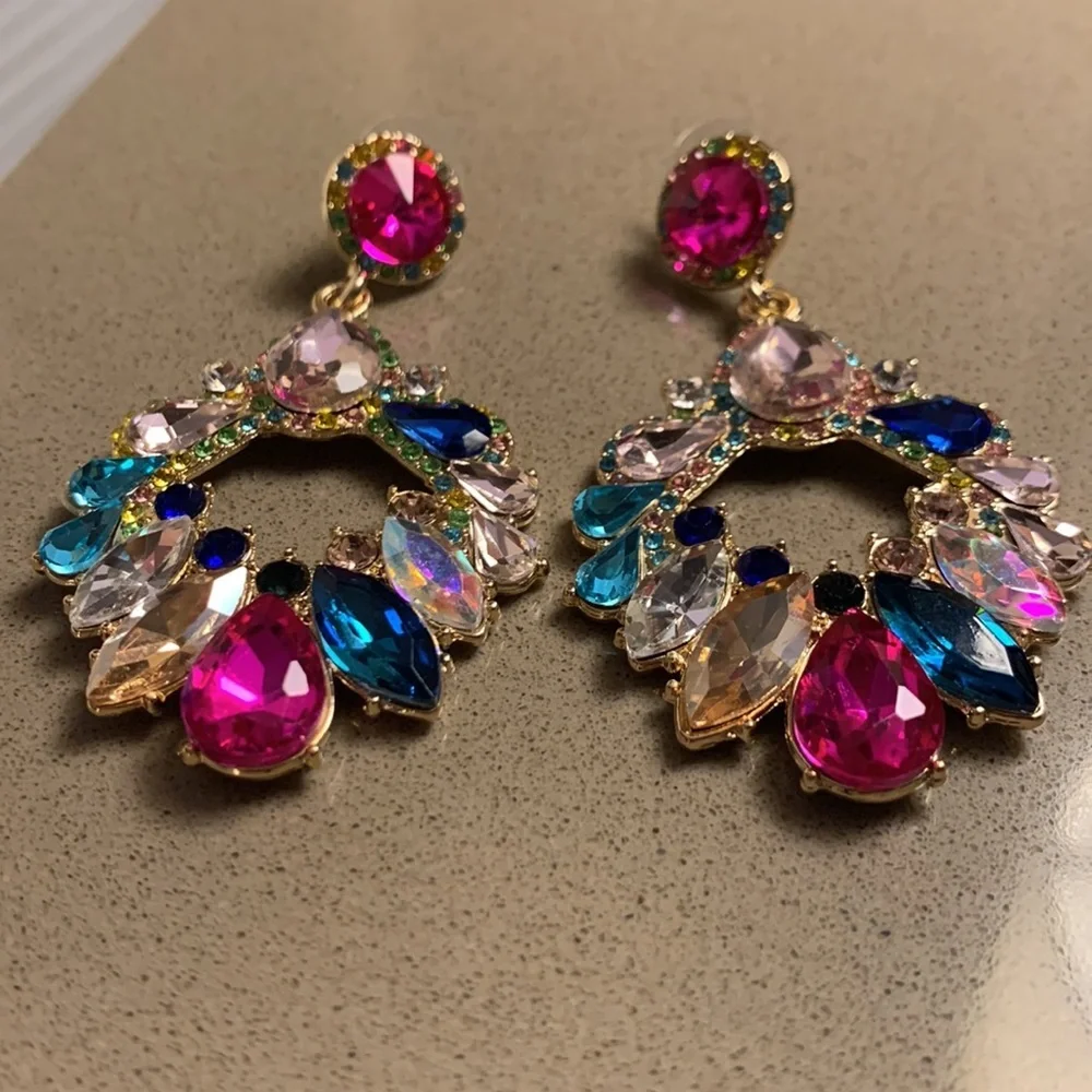 NWOT Chandelier Cubic Zirconia Drop Earrings